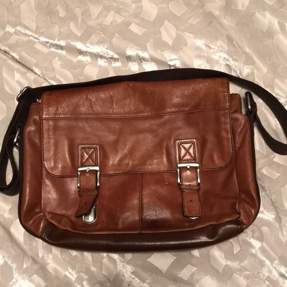Fossil Brand Leather Messenger Bag